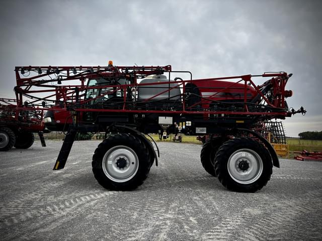 Image of Case IH Patriot 2250 equipment image 1