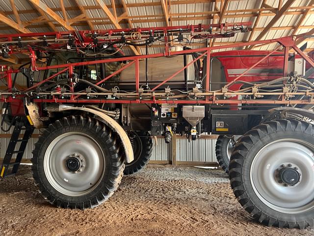 Image of Case IH Patriot 3340 equipment image 1