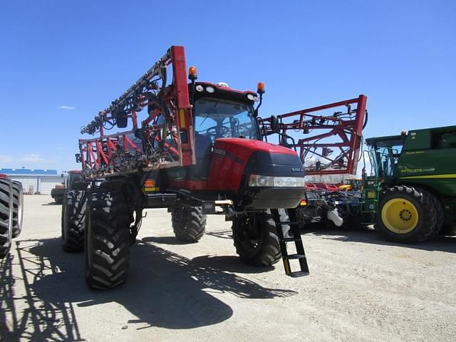 Image of Case IH Patriot 3340 equipment image 1