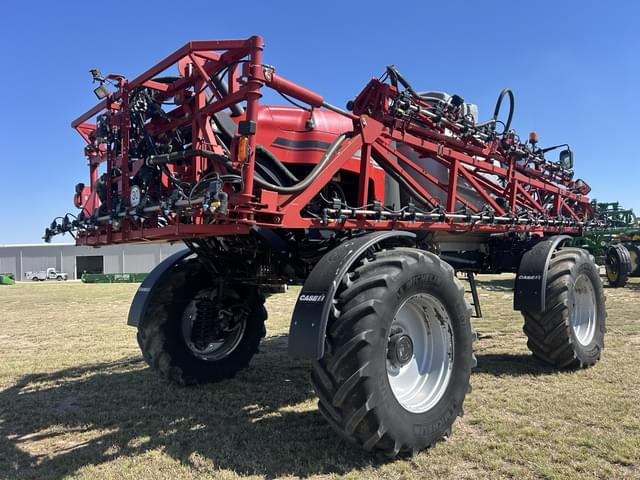 Image of Case IH Patriot 4440 equipment image 2