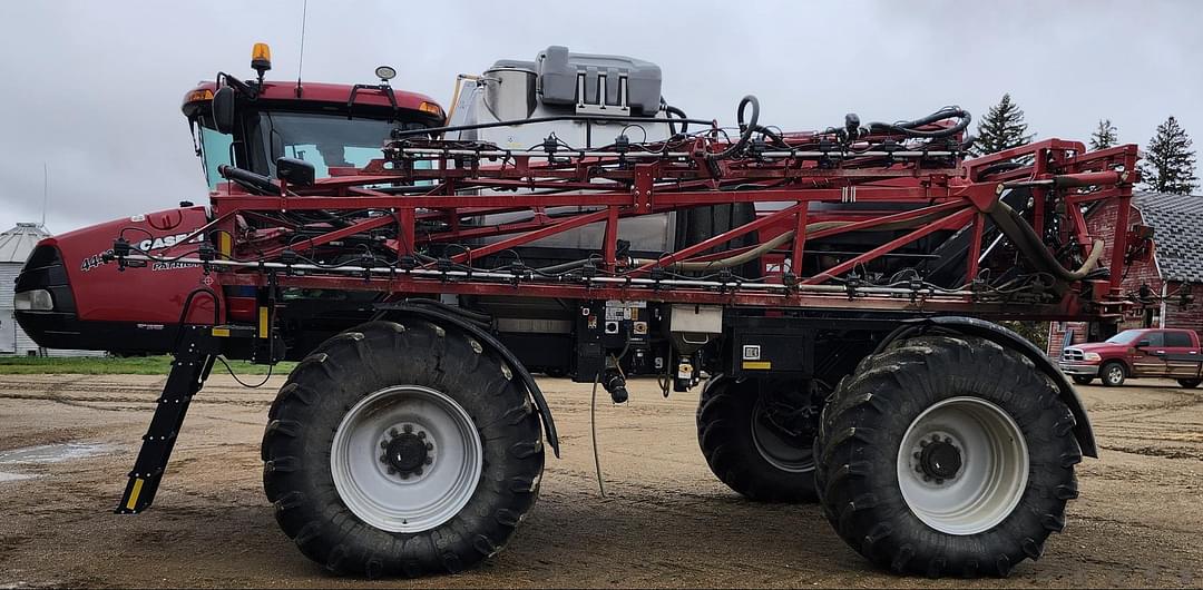 Image of Case IH Patriot 4440 Primary image