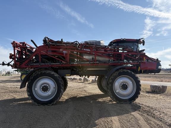 Image of Case IH Patriot 4440 equipment image 3