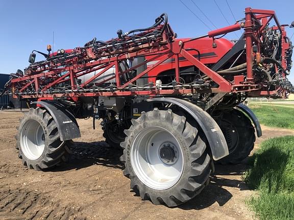 Image of Case IH Patriot 4440 equipment image 2