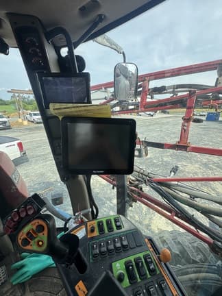 Image of Case IH Patriot 4440 equipment image 4