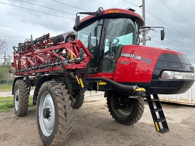 Image of Case IH Patriot 4440 equipment image 1