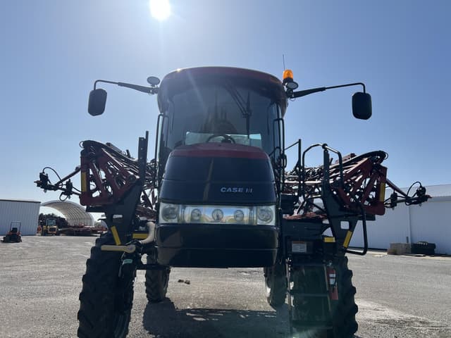 Image of Case IH Patriot 4440 equipment image 2