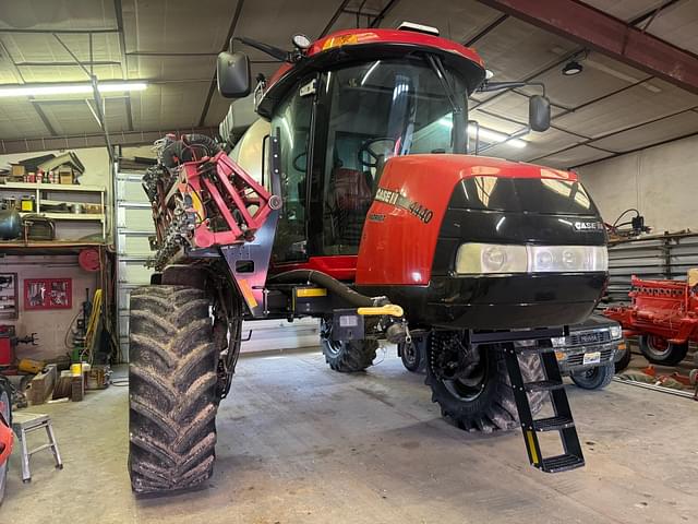 Image of Case IH Patriot 4440 equipment image 1