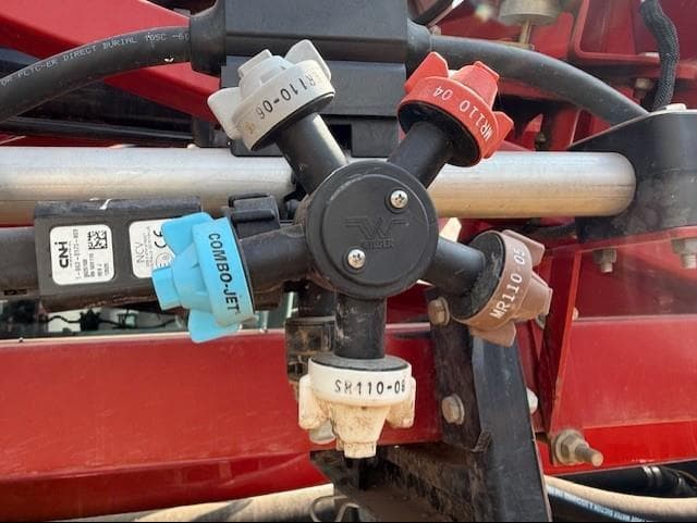 Image of Case IH Patriot 4440 equipment image 4