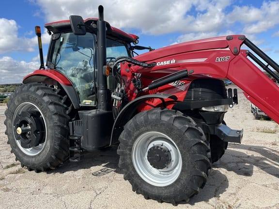 Main image Case IH Puma 185
