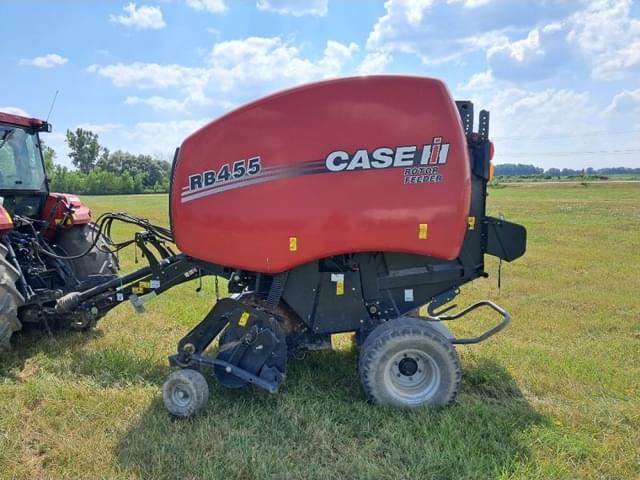 Image of Case IH RB455 equipment image 3