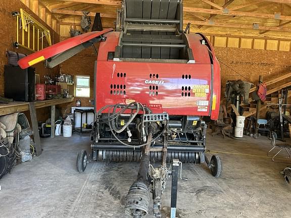 Image of Case IH RB465 equipment image 1