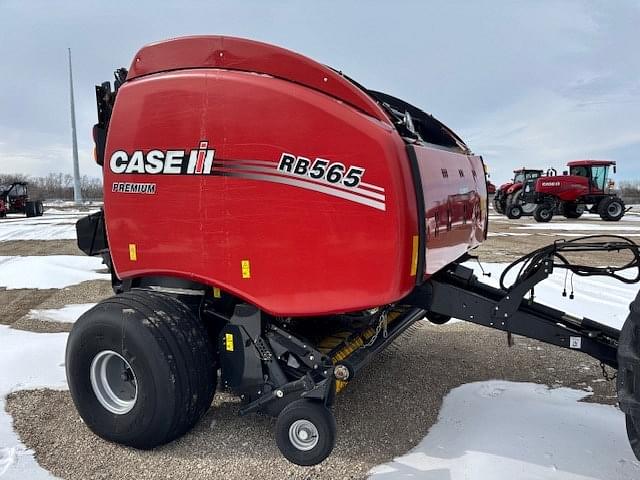 Image of Case IH RB565 equipment image 2