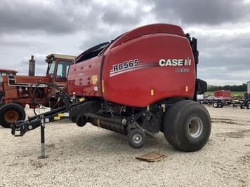 Main image Case IH RB565 Premium
