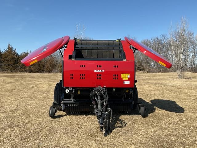 Image of Case IH RB565 Premium equipment image 3