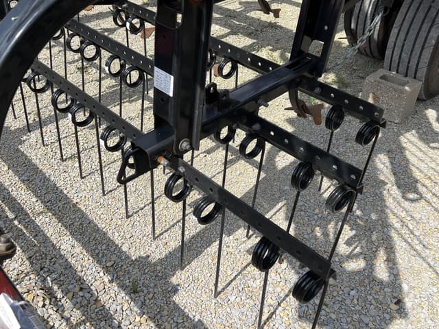 Image of Case IH Tigermate 255 equipment image 3