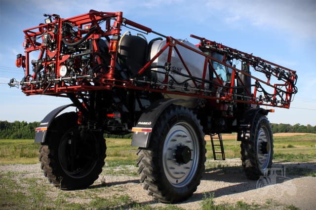 Image of Case IH 5550 Trident equipment image 4