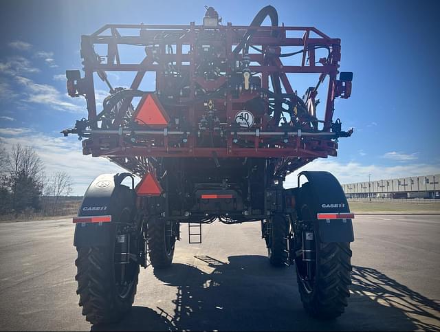 Image of Case IH 5550 Trident equipment image 3