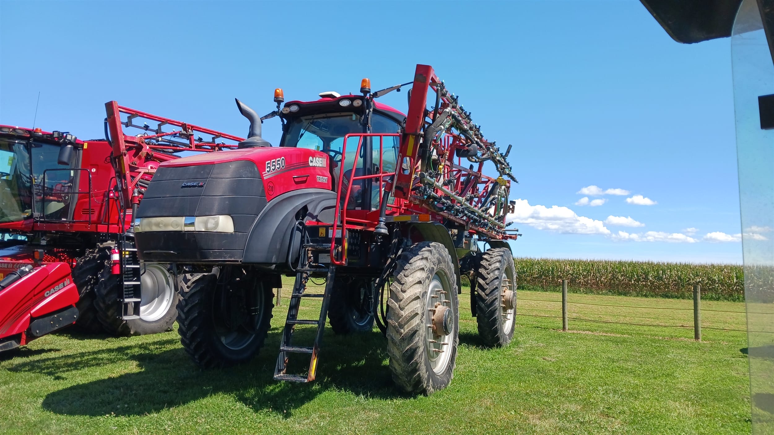 2020 Case IH 5550 Trident Equipment Image0