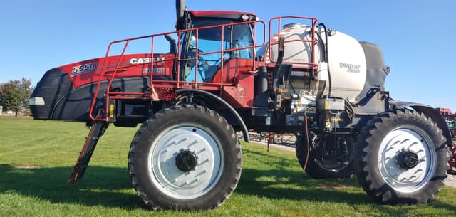 Image of Case IH 5550 Trident equipment image 1