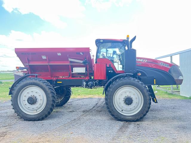 Image of Case IH 5550 Trident equipment image 1