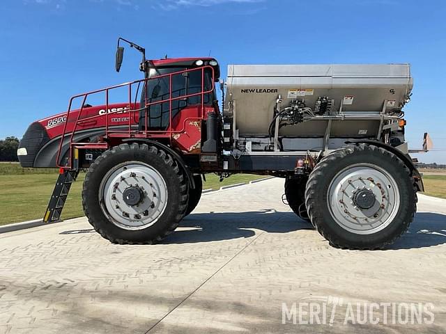 Image of Case IH 5550 Trident equipment image 1