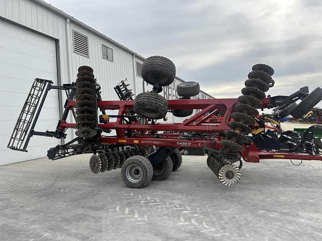 Image of Case IH 335VT equipment image 1
