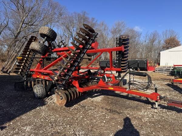 Image of Case IH True Tandem 345 Image 0