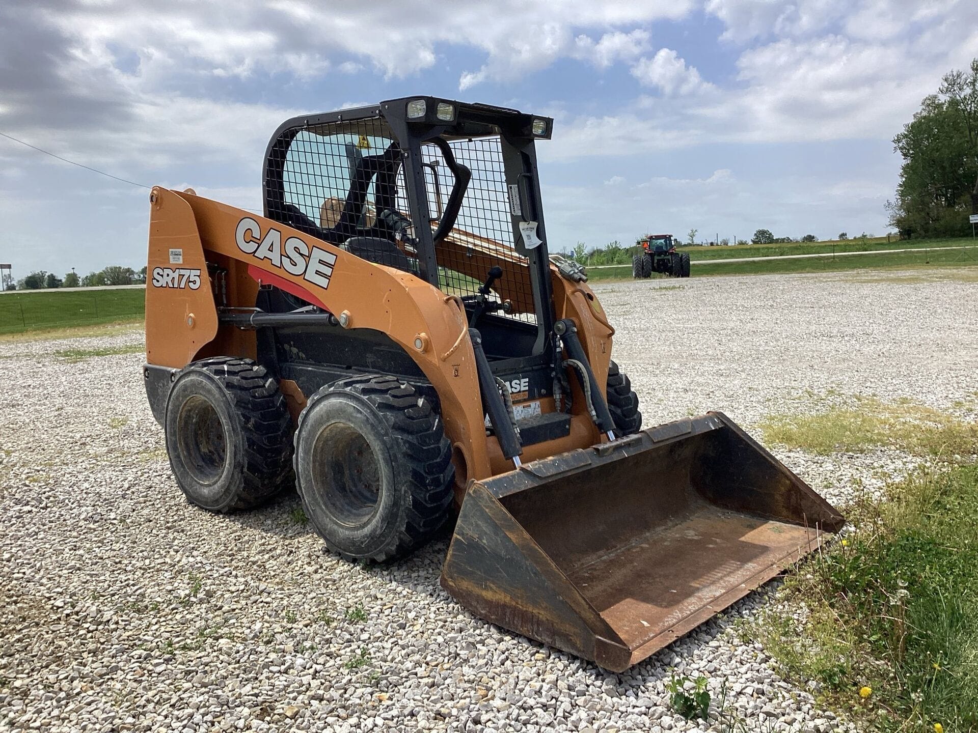 2020 Case SR175 Equipment Image0
