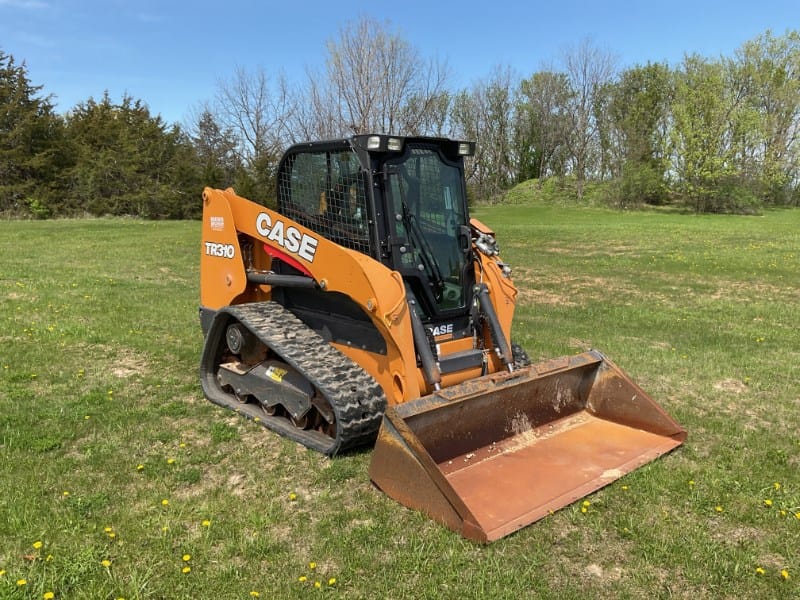 2020 Case TR310 Equipment Image0