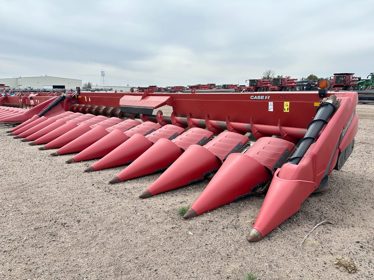 Case IH 4412 Equipment Image0