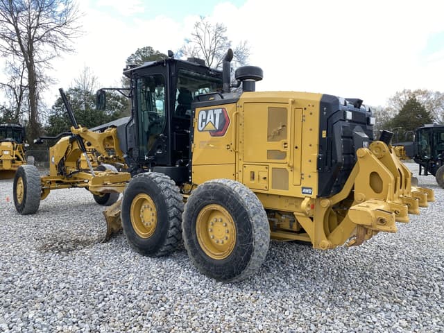 Image of Caterpillar 140 equipment image 1