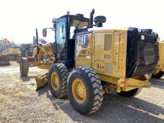 Image of Caterpillar 140 equipment image 1