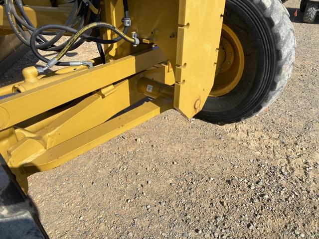Image of Caterpillar 140 equipment image 4