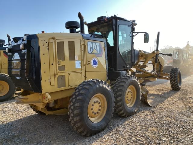 Image of Caterpillar 140 equipment image 2