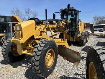 Main image Caterpillar 150
