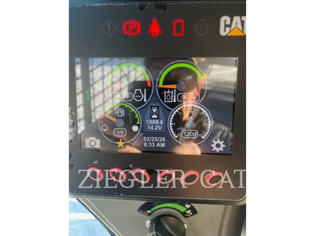 Image of Caterpillar 232D3 equipment image 4