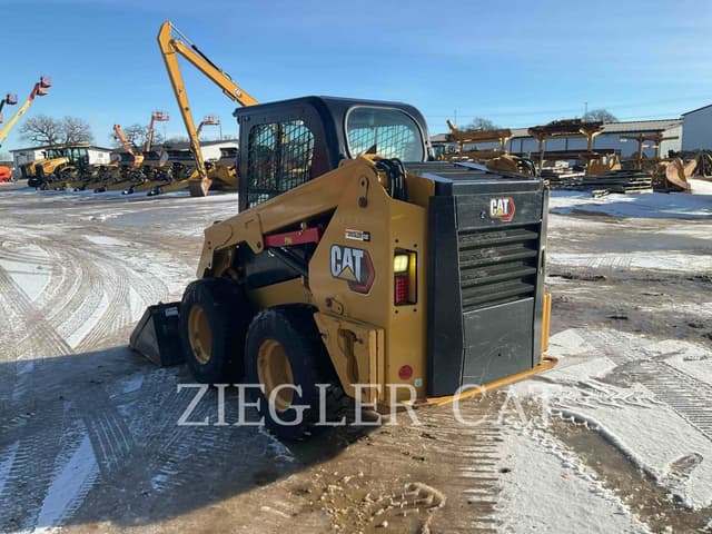 Image of Caterpillar 236D3 equipment image 3