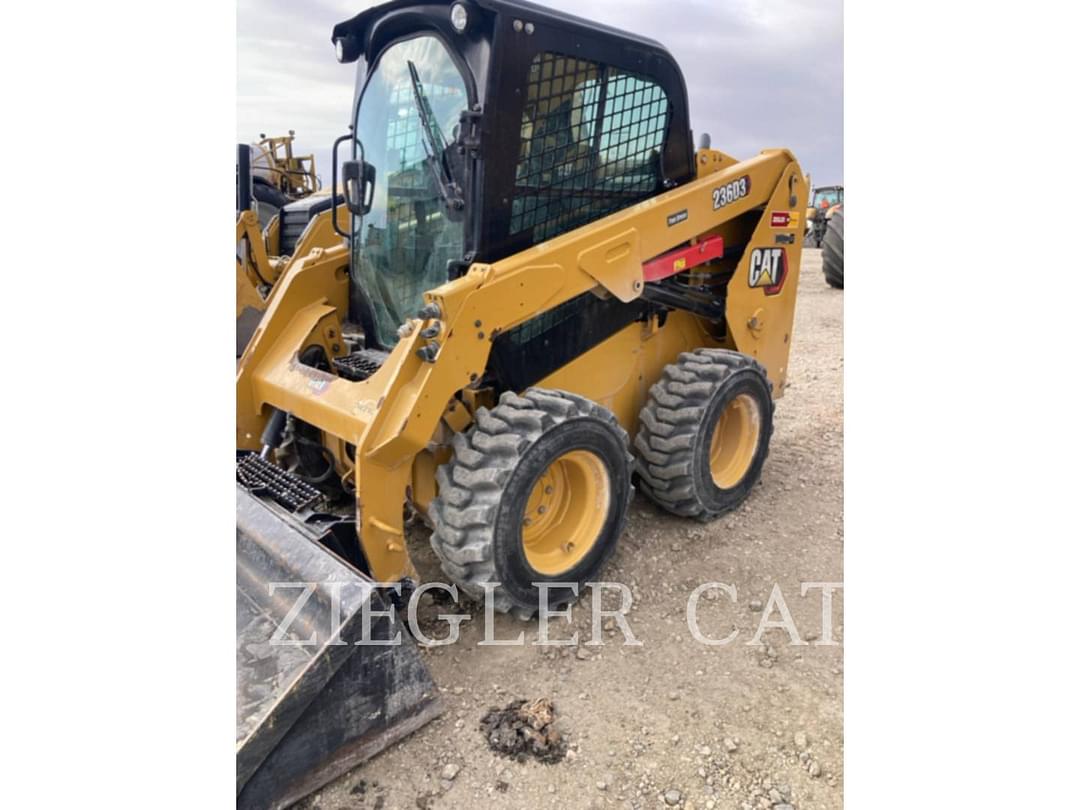 Image of Caterpillar 236D3 Image 0