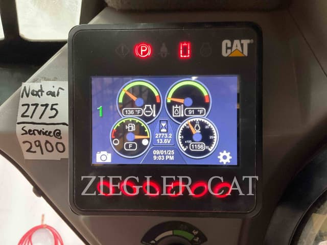 Image of Caterpillar 236D3 equipment image 4