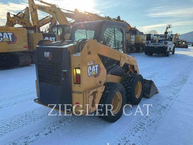 Image of Caterpillar 236D3 equipment image 2