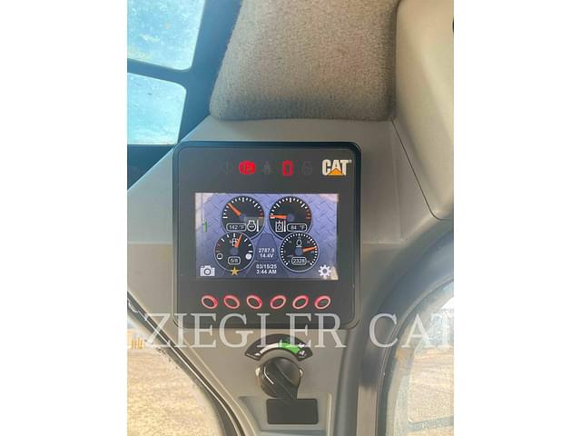 Image of Caterpillar 246D3 equipment image 1