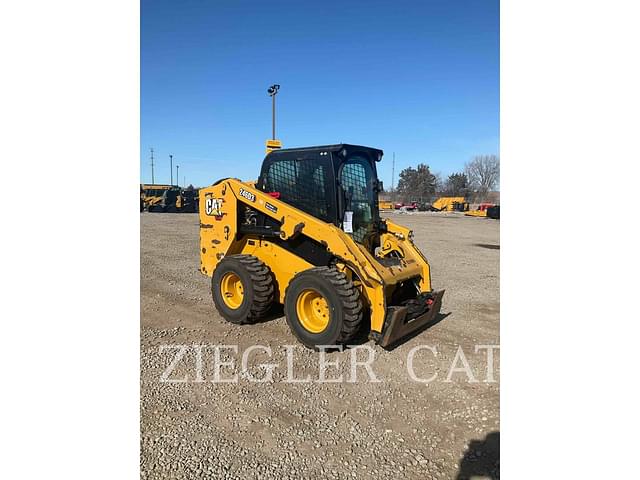 Image of Caterpillar 246D3 equipment image 2