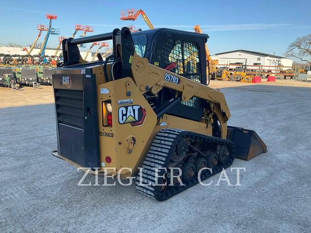 Image of Caterpillar 257D3 equipment image 4
