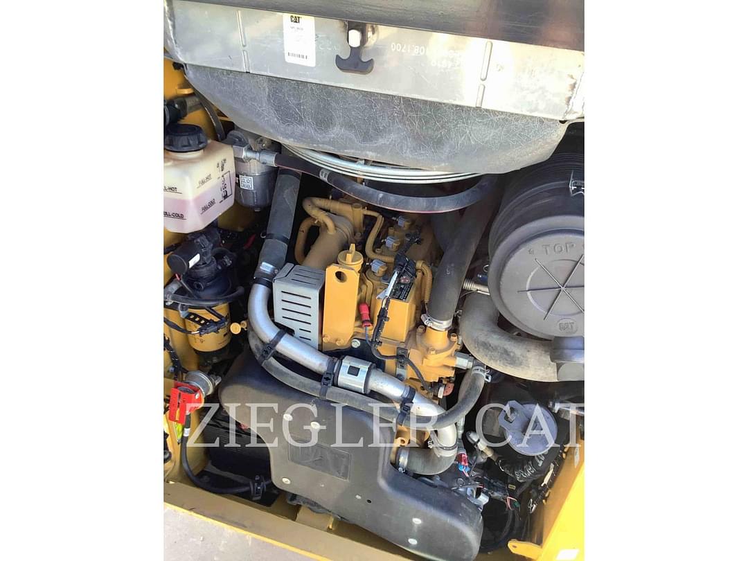 Image of Caterpillar 257D3 Primary image