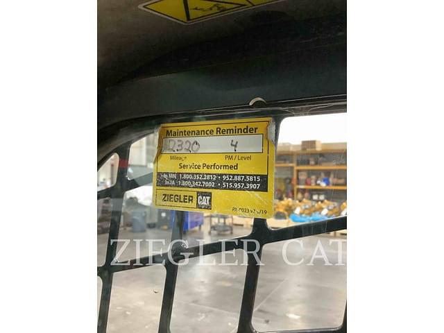 Image of Caterpillar 257D3 equipment image 4