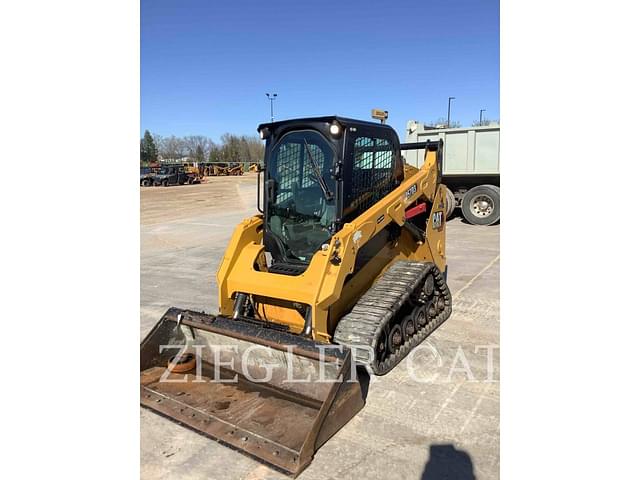 Image of Caterpillar 257D3 equipment image 3