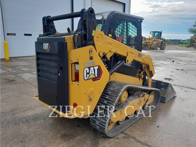 Image of Caterpillar 259D3 equipment image 4