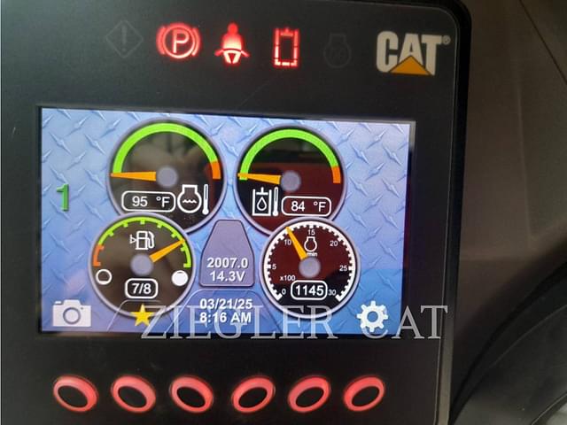 Image of Caterpillar 259D3 equipment image 3