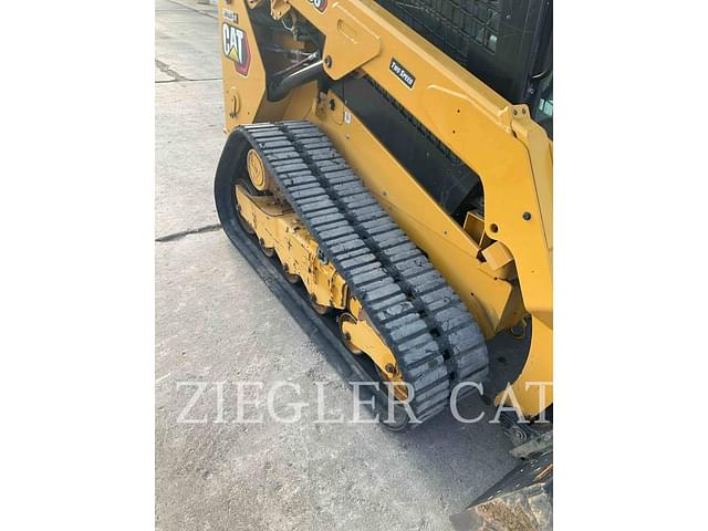 Image of Caterpillar 259D3 equipment image 4