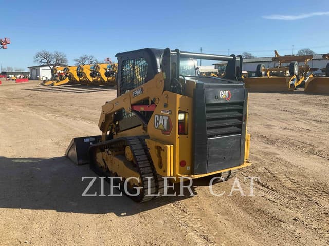 Image of Caterpillar 259D3 equipment image 3